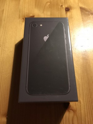 iPhone 1.jpg