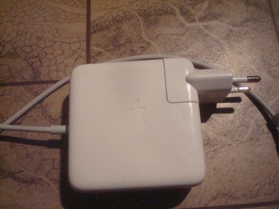 magsafe1_60W_apple-01.jpg