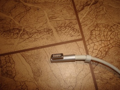 magsafe1_60W_apple-03.jpg