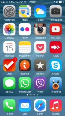 iPhone home screen.PNG